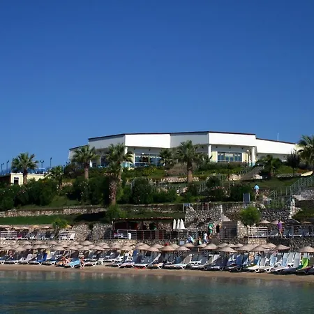 Üdülőközpont Adrina Beach *